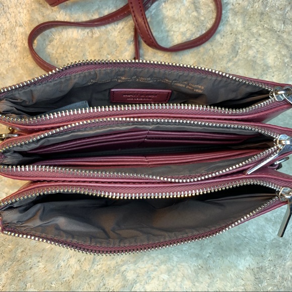 Matt & Nat Burgundy Vegan Triplet Crossbody - Picture 2 of 4